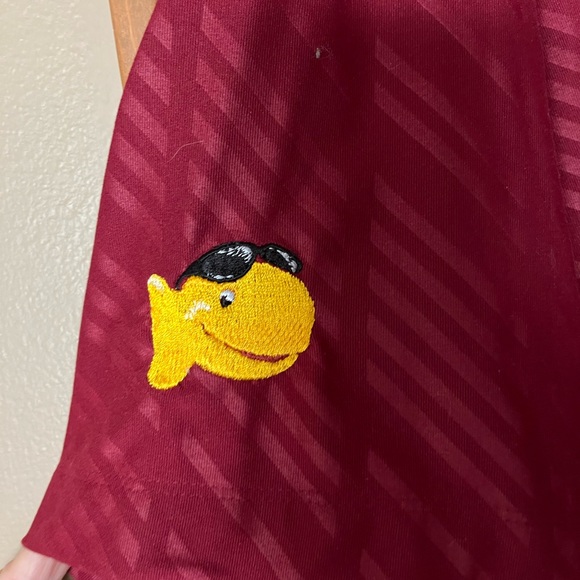 Nike Golf Dri-fit XL Shirt. Perfect burgandy polo for Golf. - Picture 6 of 6